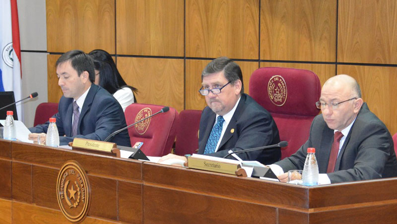 Presidente Llano en sesión del 18 de julio del 2019