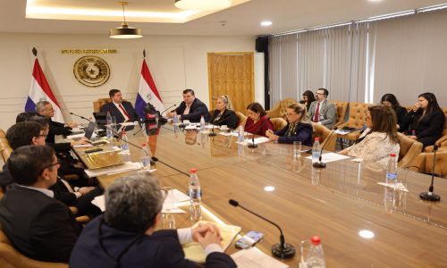 Presentan avances en la verificación de títulos académicos de funcionarios públicos