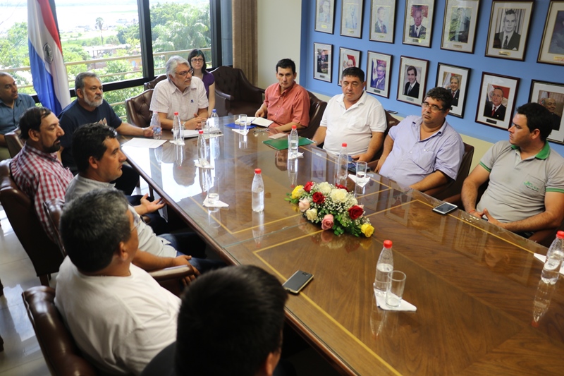 Lugo con camioneros