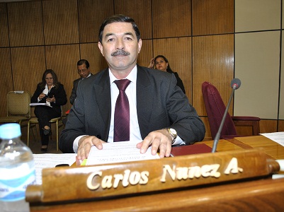 carlos nunez senador