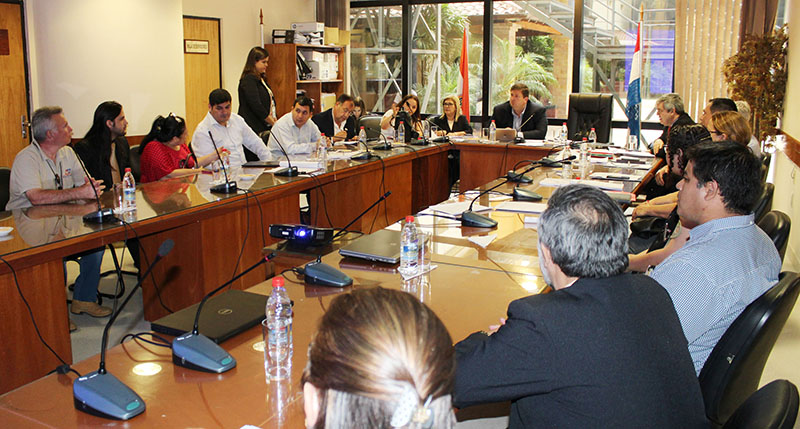 reunion conjunta de economia e industria 2