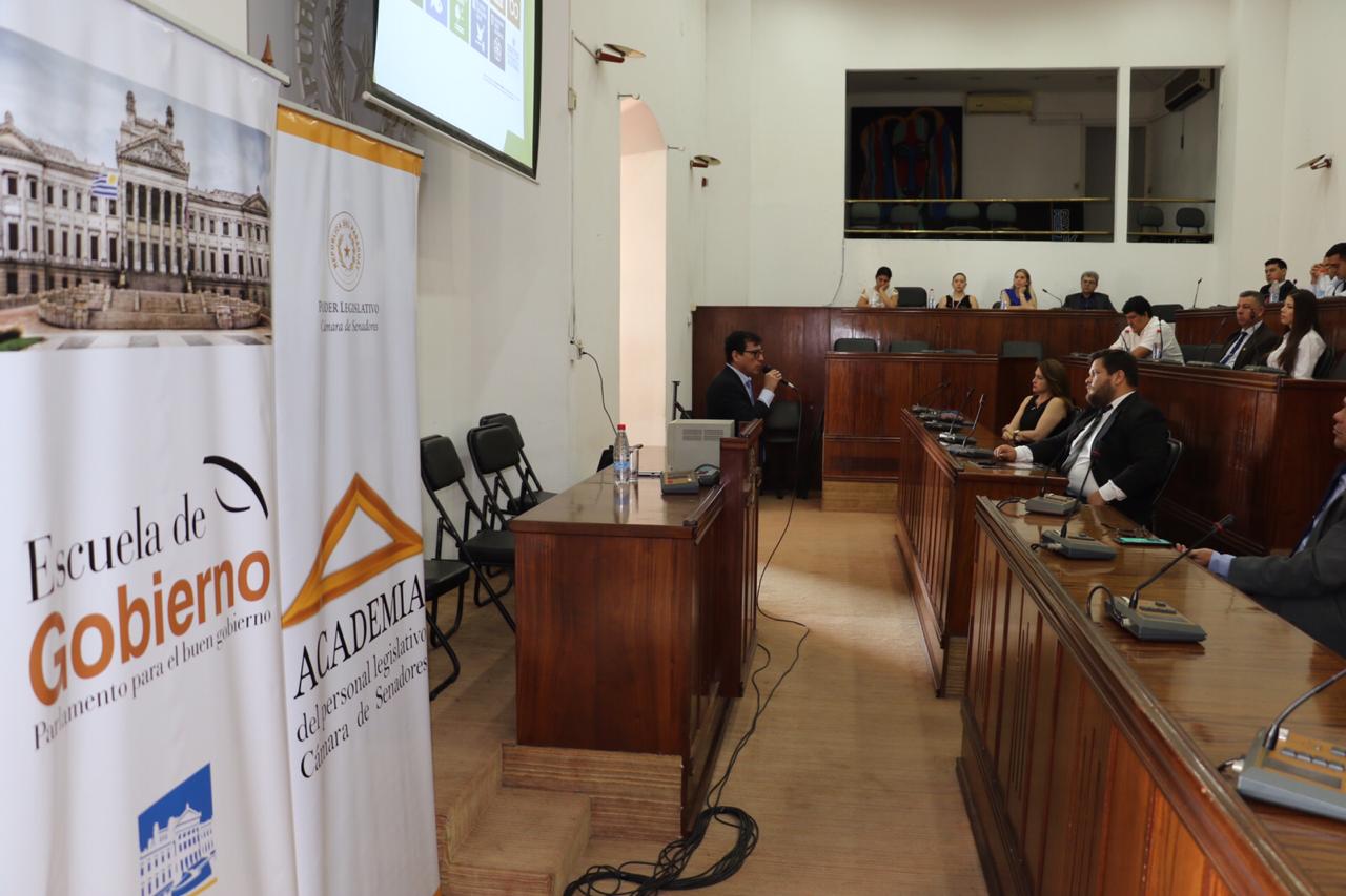 Academia Legislativa del 30 de octubre 2