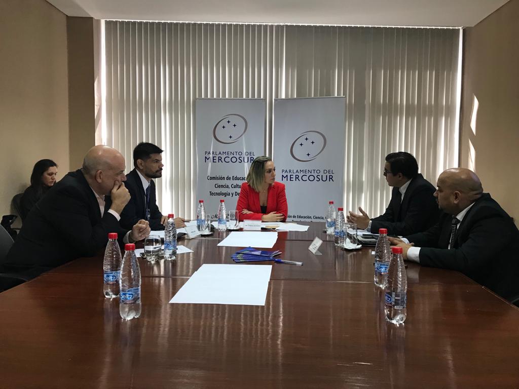 BECALPARLASUR060819