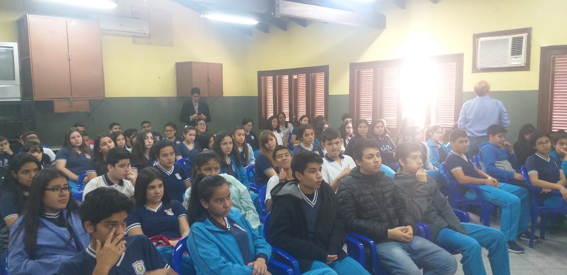 Comisión en Presidente Franco 2