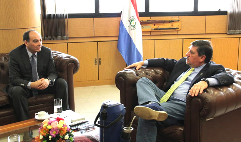 Presidente Llano con nuevo canciller