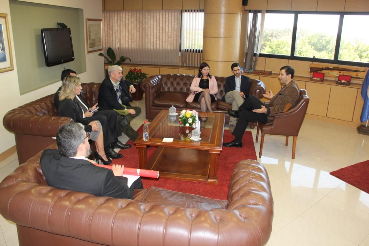 REunión de parlasurianos con el Presidente