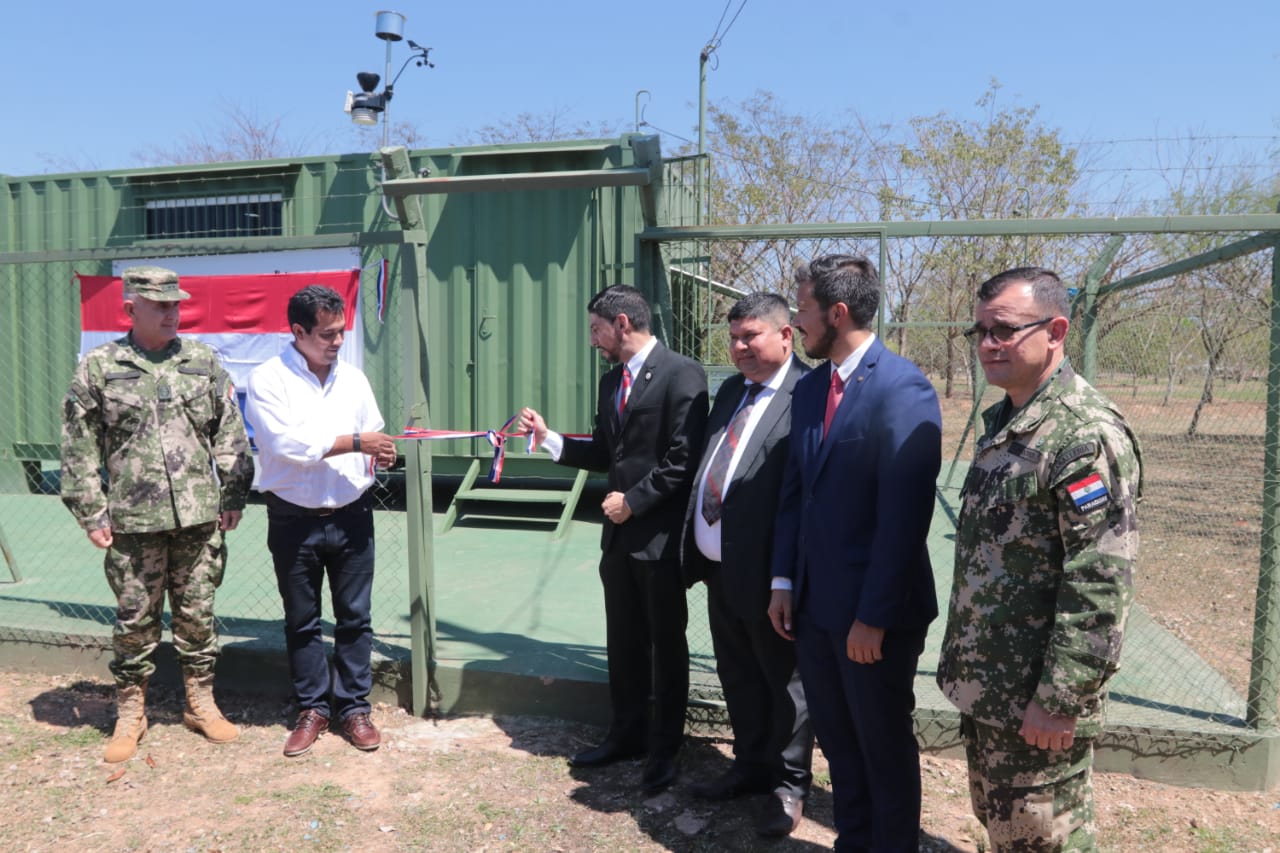 Senador Arévalo en inauguración 2