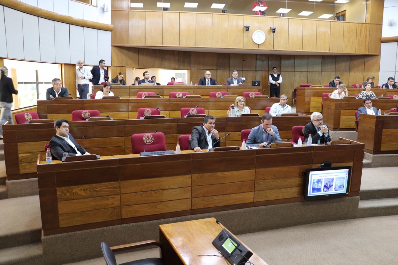Comisión de Salud con Ministro de Salud 2