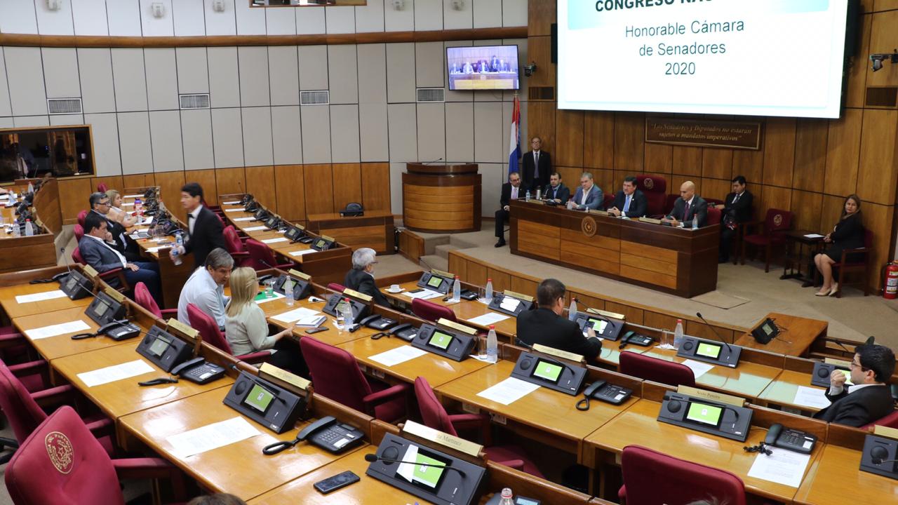 Comisión de Salud con Ministro de Salud 1