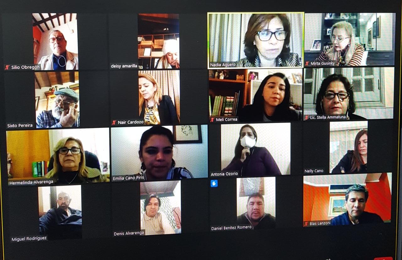 indigenas 25
