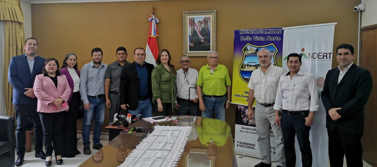 Firma de convenio.jpg