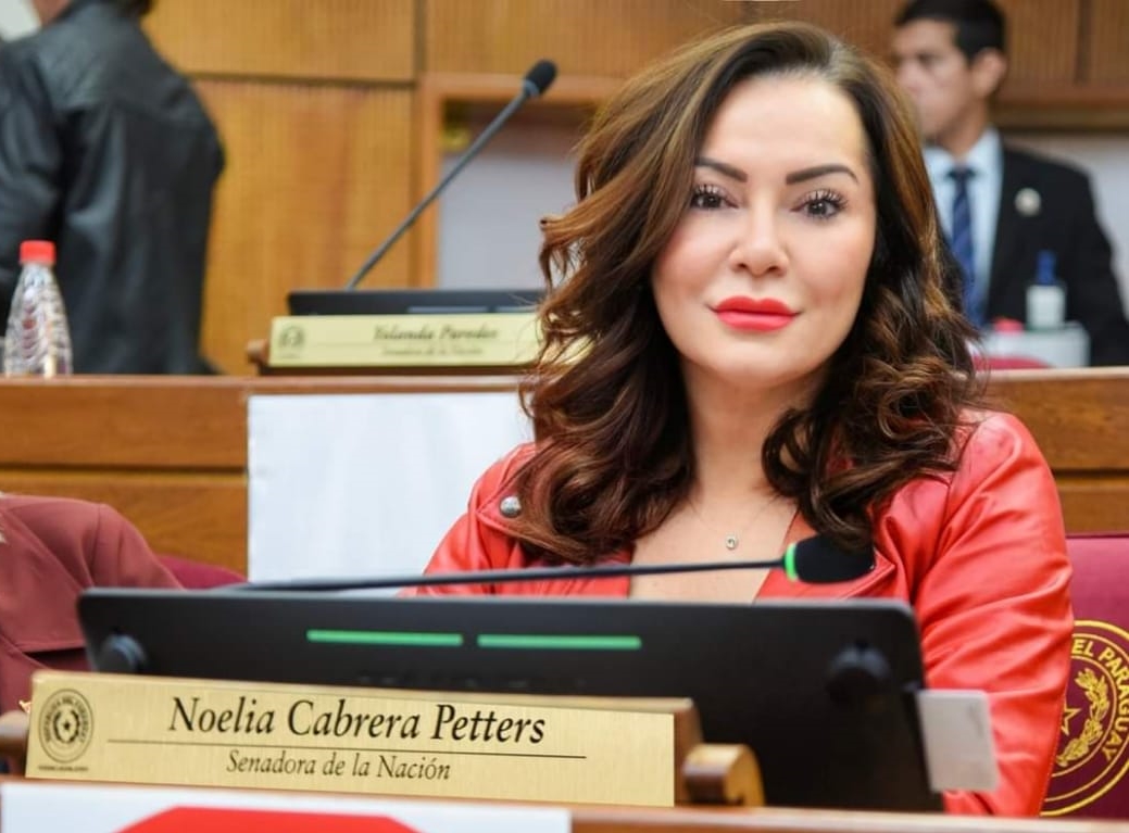 Senadora Cabrera