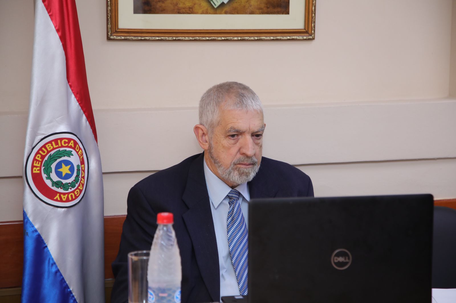 c0d65085-c231-40ac-bad8-ed1be71512e7.jpg