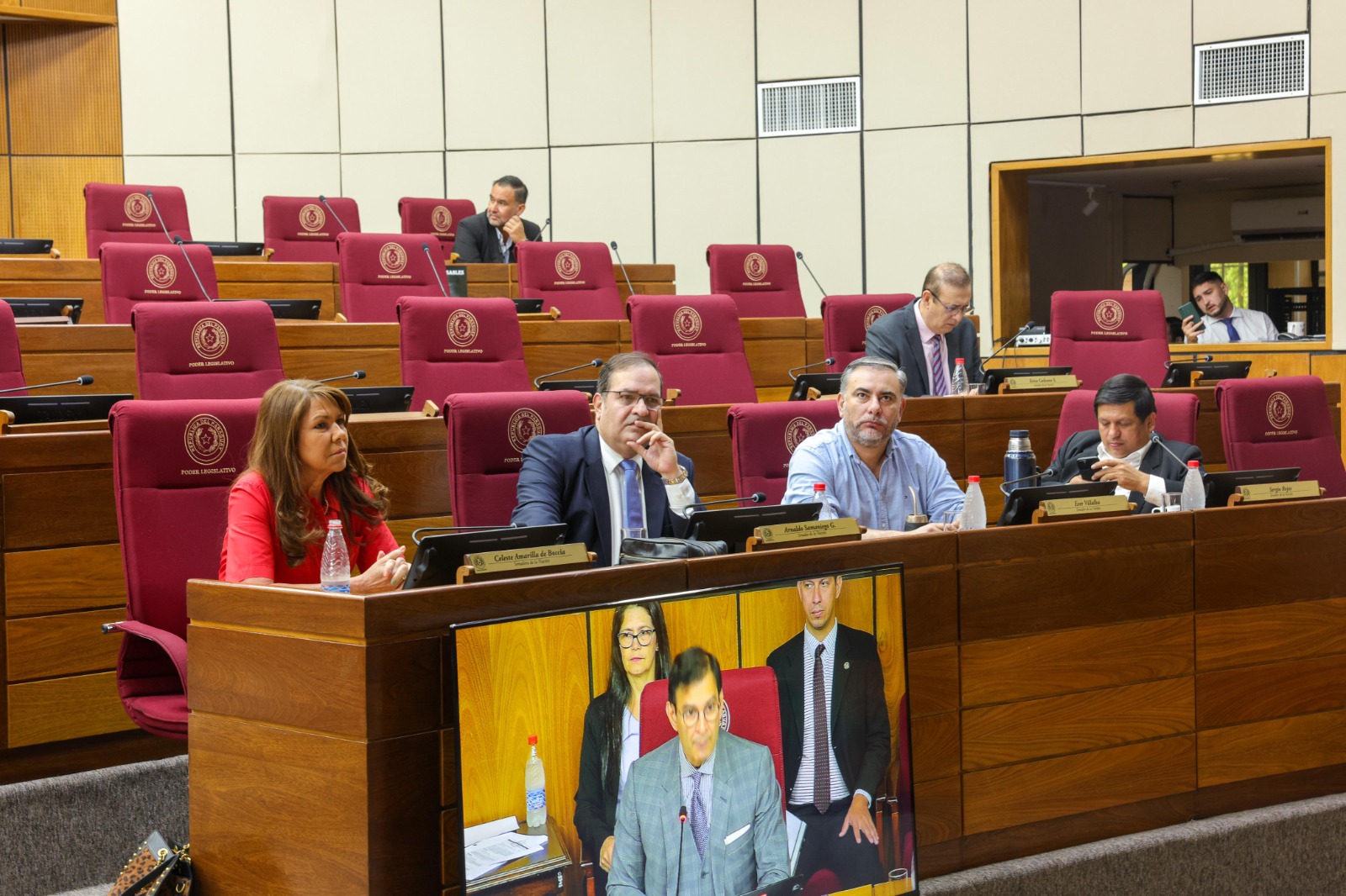 88614939-2f20-41a7-8268-7be38145ebc5.jpg
