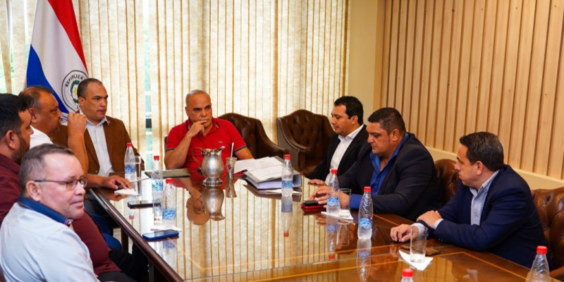 Presidente del Senado respalda proyecto de infraestructura vial para Alto Paraguay