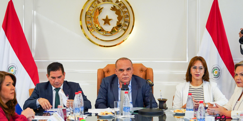 Senadores recibieron detalles del préstamo para financiar el programa Che Róga Porã
