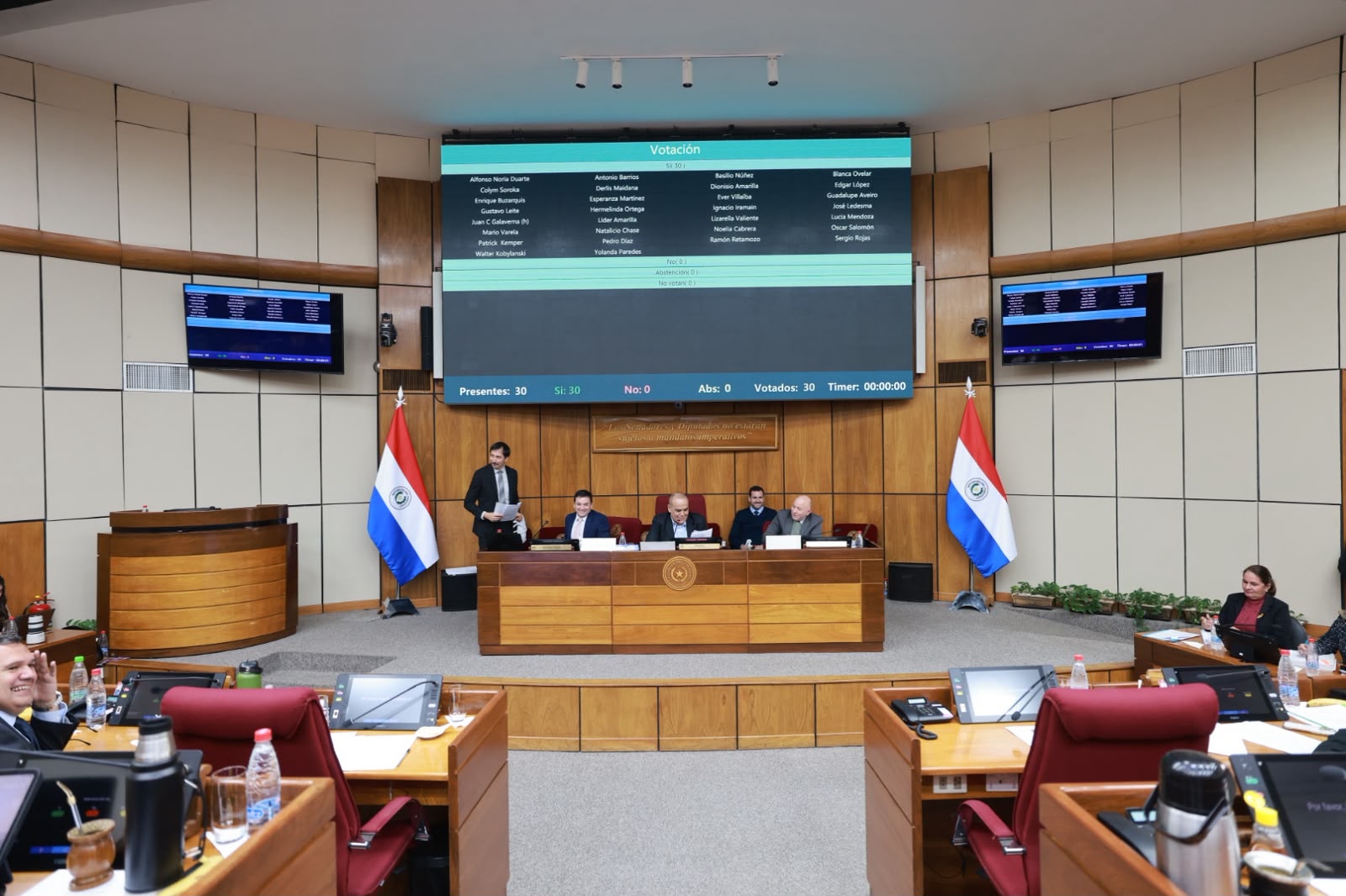 cfd065ab-ac03-440d-9d0b-473d8572e04a.jpg